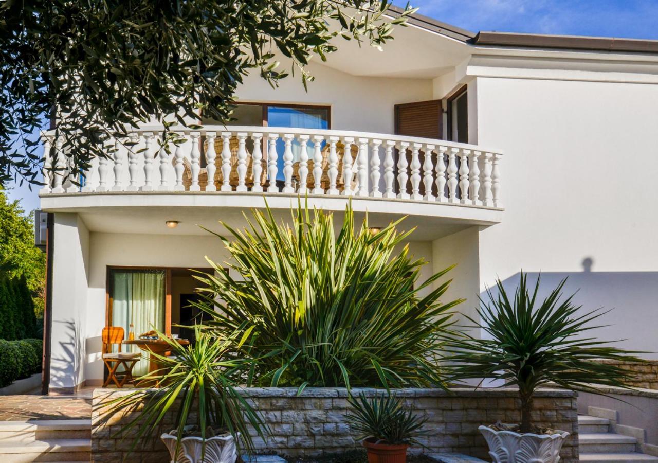 Apartments Villa Rosi Umag Extérieur photo