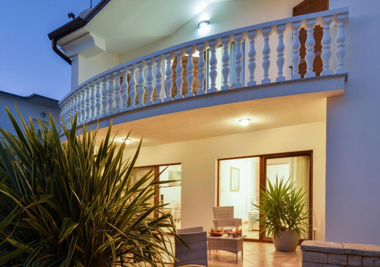 Apartments Villa Rosi Umag Extérieur photo