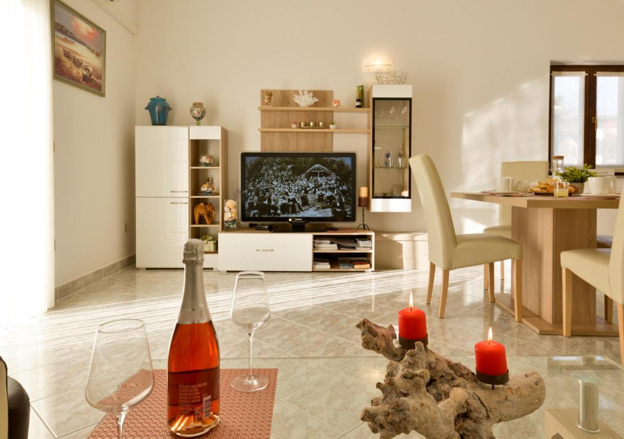 Apartments Villa Rosi Umag Extérieur photo