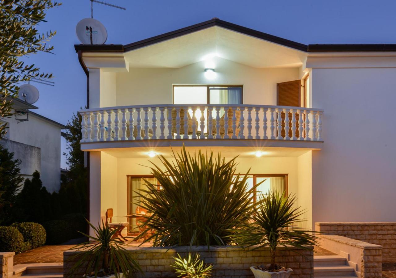Apartments Villa Rosi Umag Extérieur photo