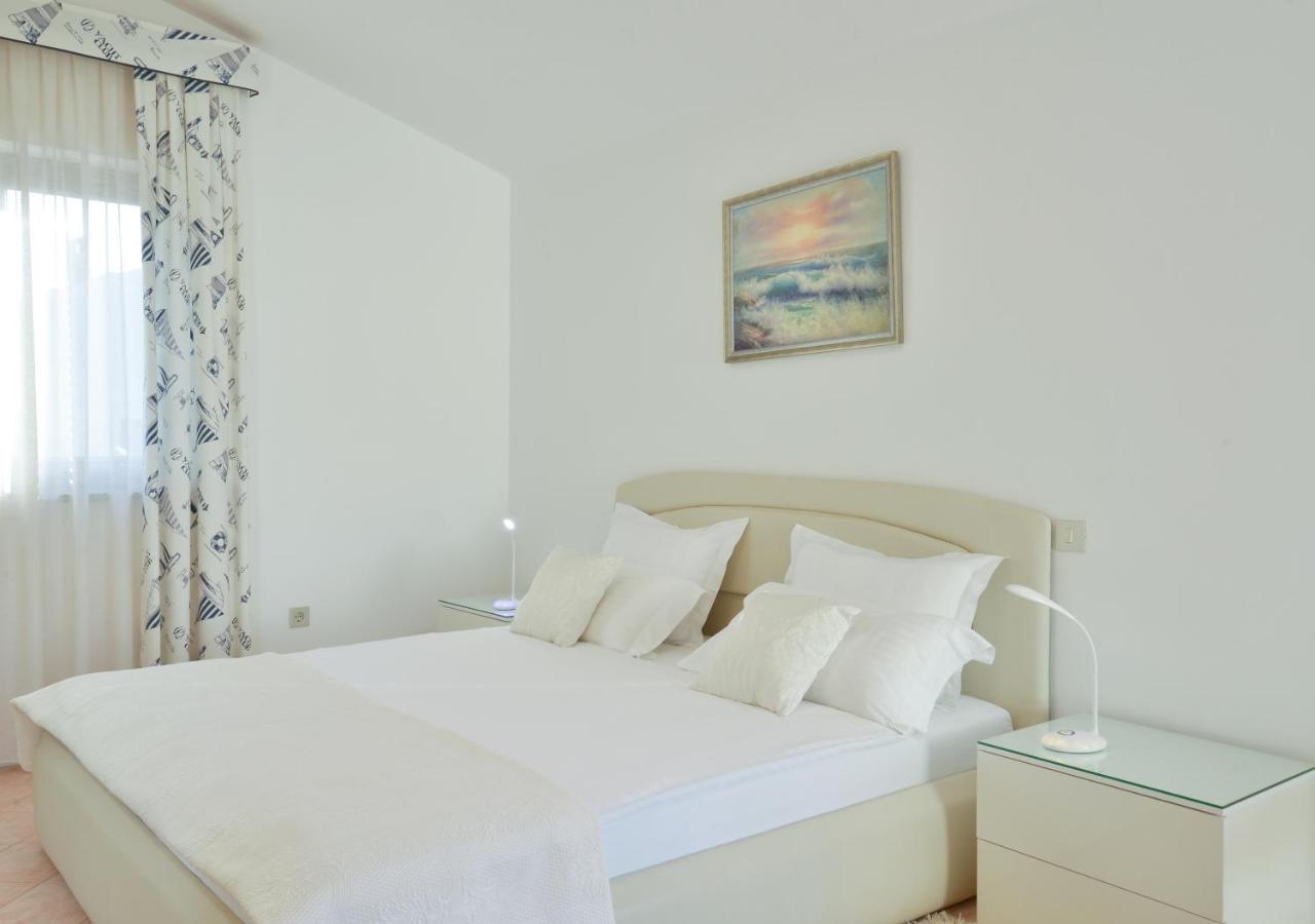 Apartments Villa Rosi Umag Extérieur photo